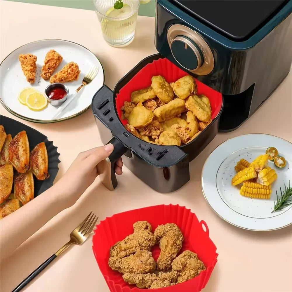 Reusable Silicone Air Fryer Pan Liner - Perfect Baking Tray for Pizza & Fried Chicken